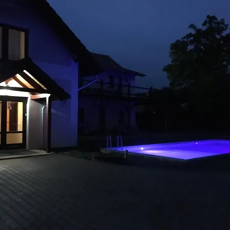 Hrastice Guest house *