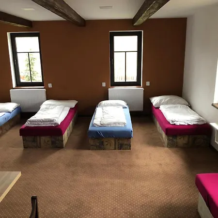 Hrastice Guest house *